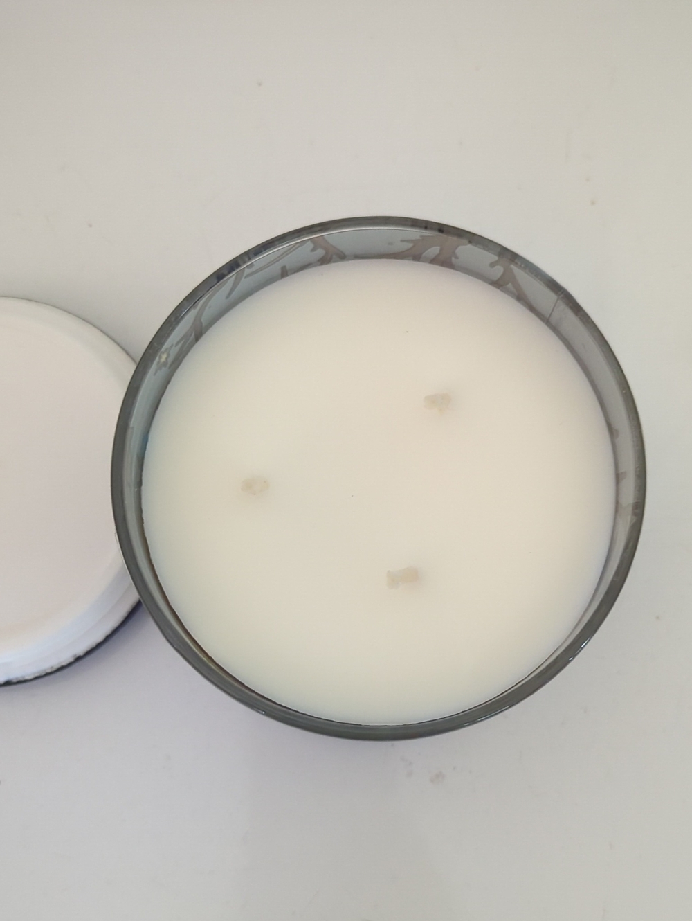Bath & Body Works Halloween Moonlit Graveyard 3 Wick Candle - Picture 3 of 5